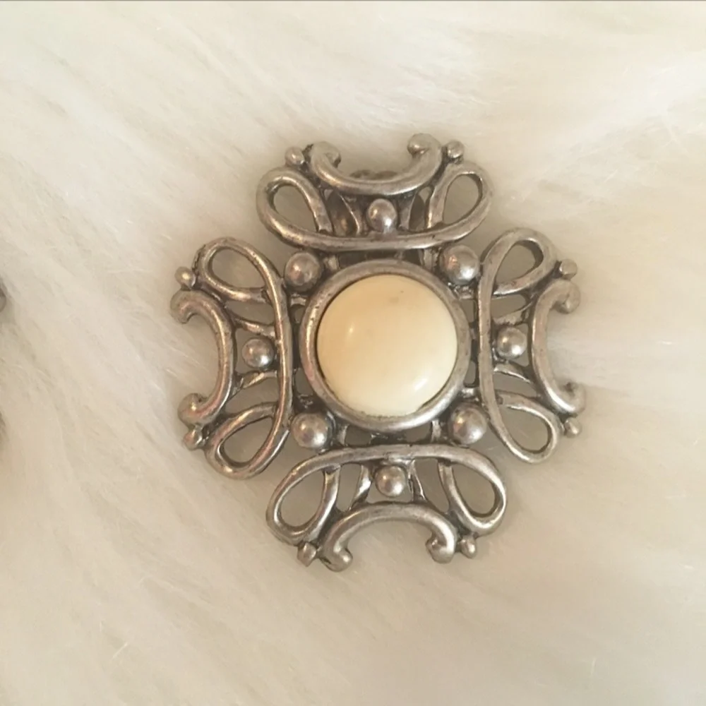 Vintage Geometric Industrial Clip On Earrings